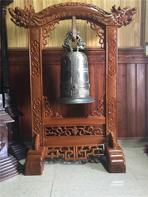 Cận cảnh đúc chuông đồng thương hiệu Hải Thanh