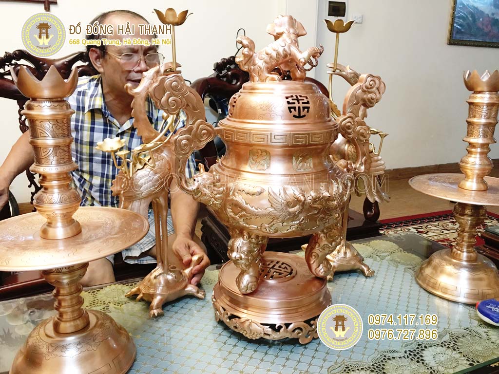 bộ đỉnh ngũ sự bằng đồng