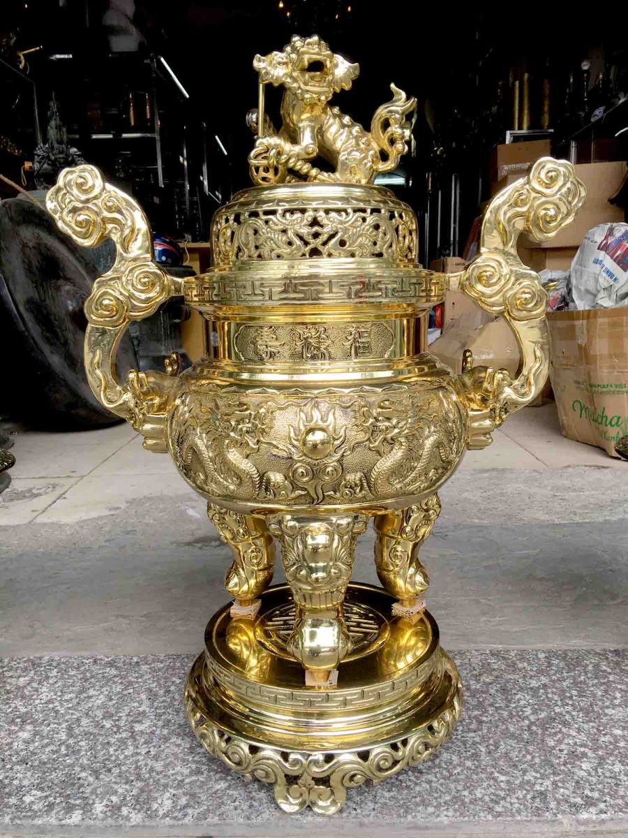 bộ đỉnh tam sự