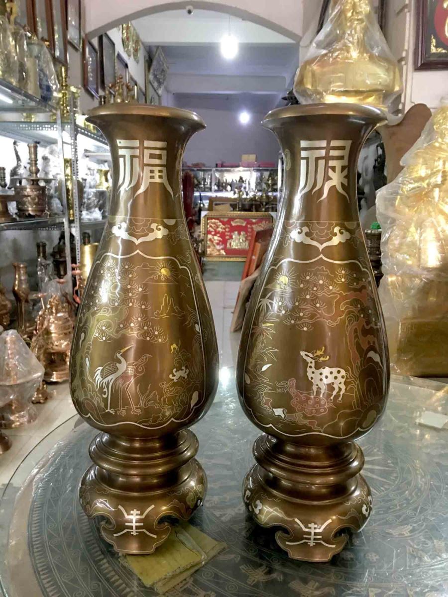 lọ hoa đồng thờ cúng