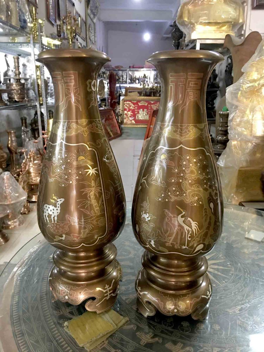 lọ hoa đồng thờ cúng