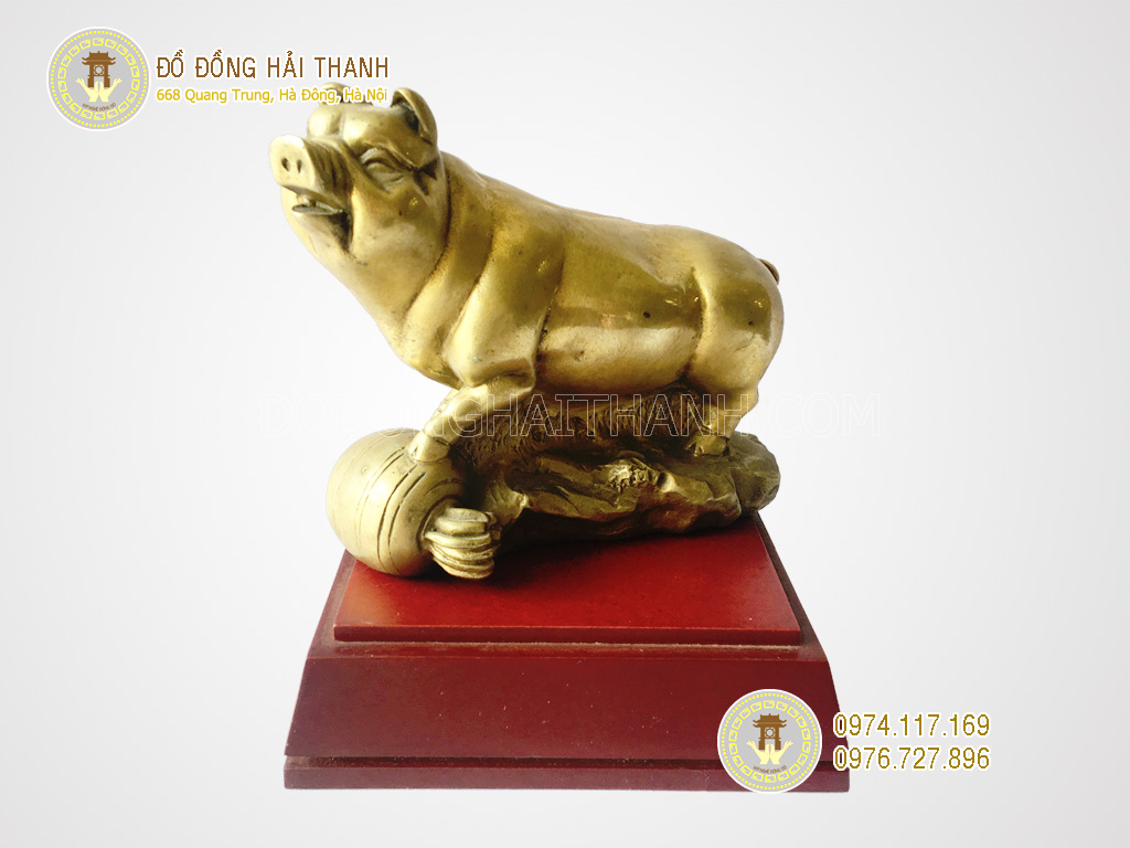 tượng heo bằng đồng